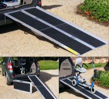 Tri-folding loading ramp STR017